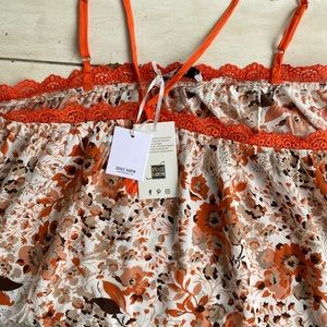 Grace Karin lace trim camisole top